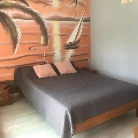 Baza Otdyha Primor'E Hotel Primorskoye Exterior foto